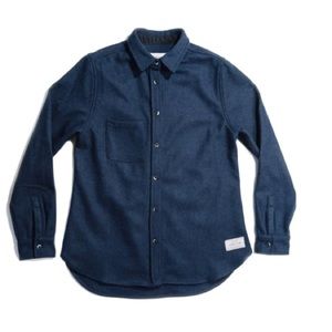 Anian Women’s “Modern Melton” wool shirt navy